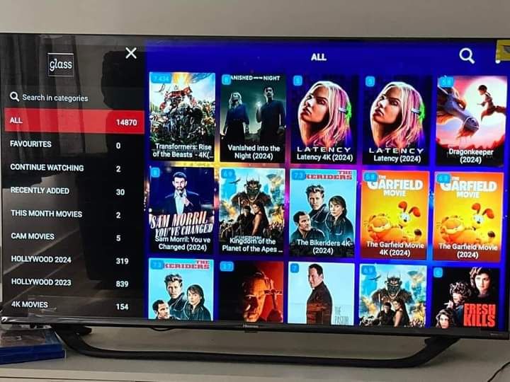 Patrick L customer review photo showing live sports feed